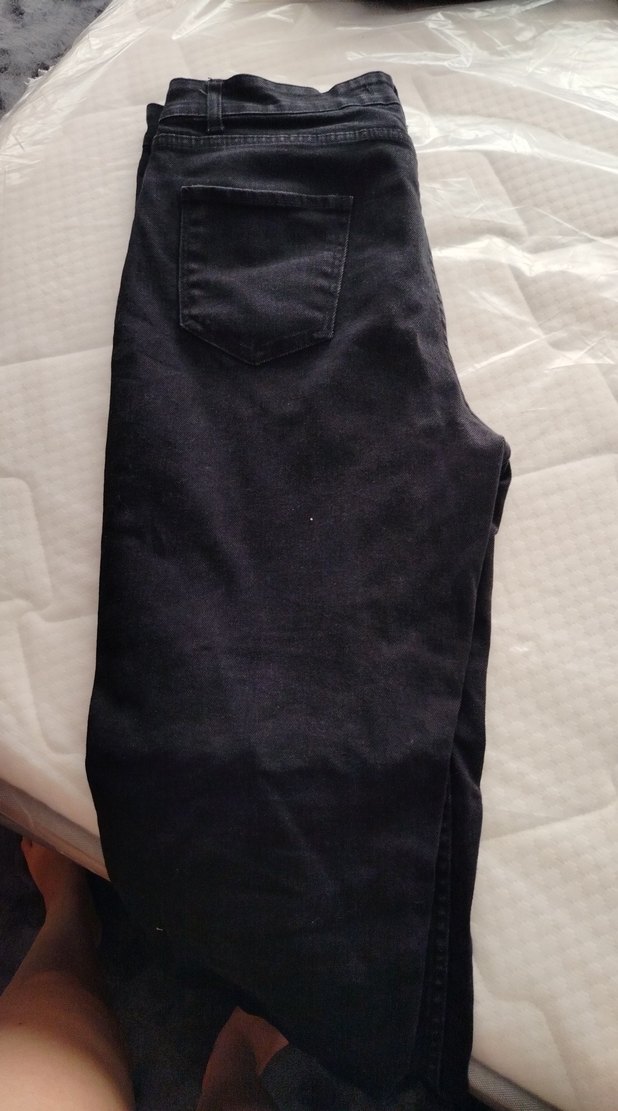 Siyah Baskılı Viola Düğmeli Jean - Görsel 2