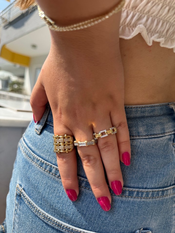 Altın Renkli Desenli Kadın Yüzük - Görsel 2