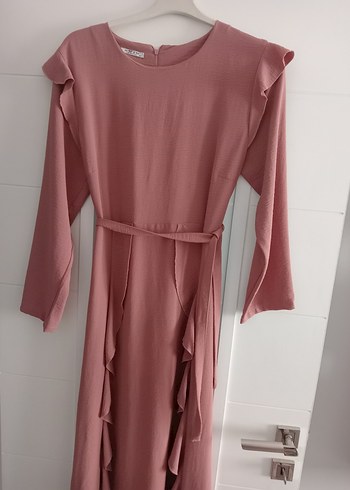 Pembe Uzun Kollu Fırfırlı Kadın Elbise