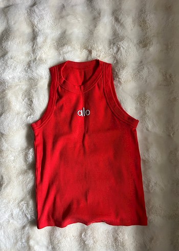 Kırmızı Yüksek Yakalı Kadın Atlet - Görsel 2