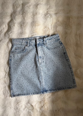 Payet Detaylı Mavi Denim Mini Etek - Görsel 2