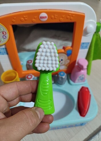  Beden Renk Fisher Price Köpekçiğin Lavabosu