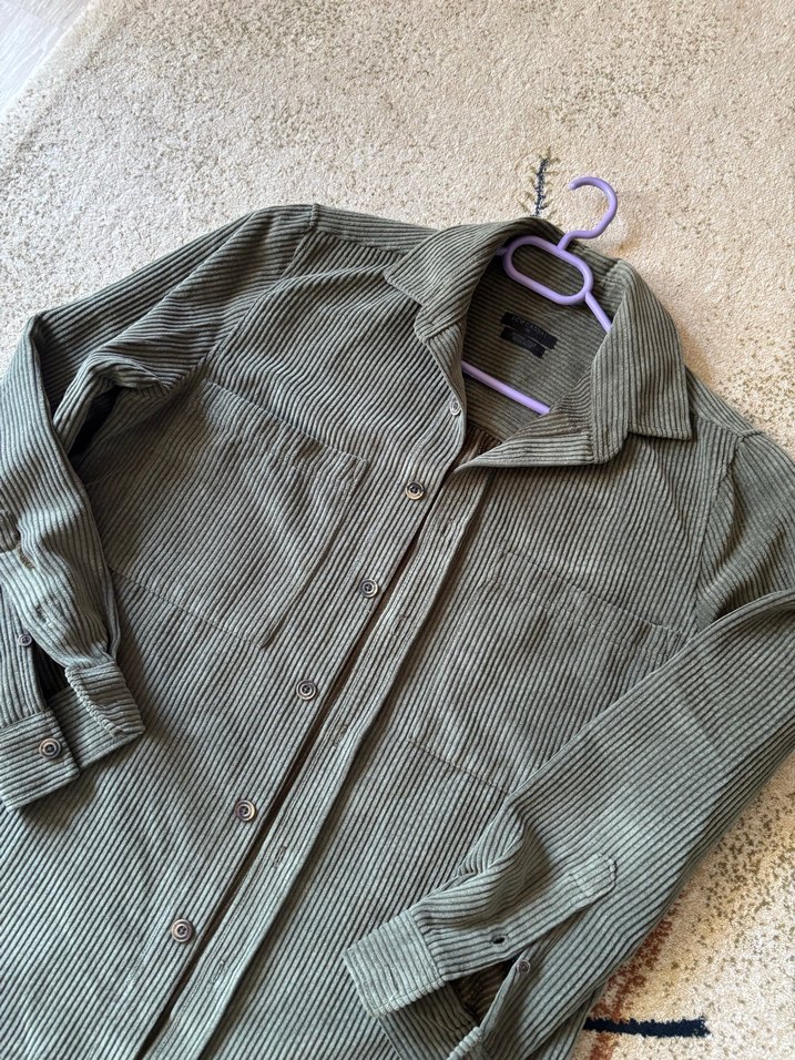 Gri Düğmeli Kadın Kadife Gömlek - Görsel 2