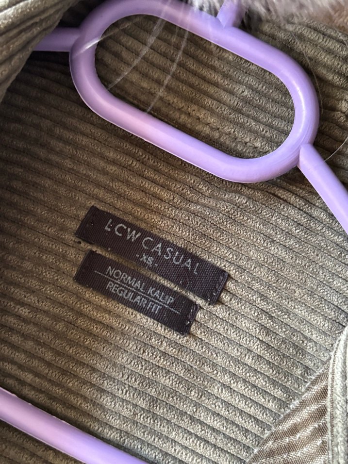 Gri Düğmeli Kadın Kadife Gömlek - Görsel 3