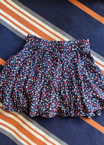 Çiçek Desenli İçi Şortlu Mini Etek - Görsel 2