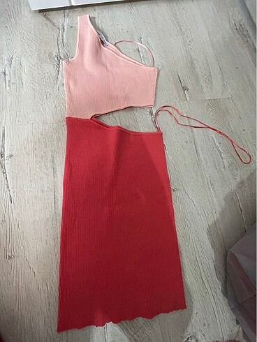 Bershka mini elbise