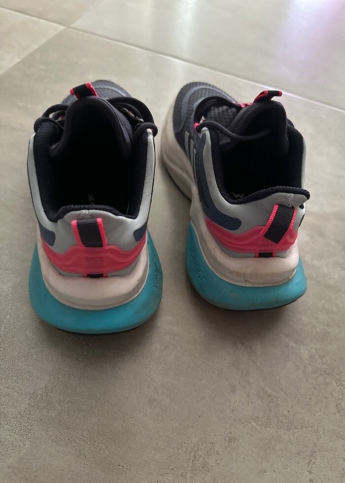 Adidas lounce ayakkabı orjınal - Görsel 4