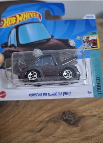  Beden Renk Hotwhells porshe 911 turbo