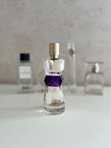 Yves Saint Laurent (Re-FILL)