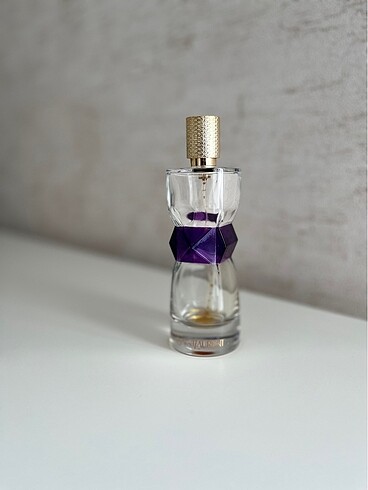 Beden Yves Saint Laurent (Re-FILL)