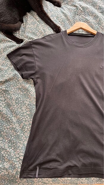 Nike UNDERSTATEMENT Tshirt
