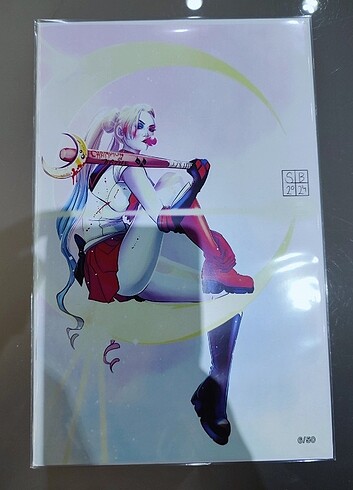 Harley Quinn Artbook #1