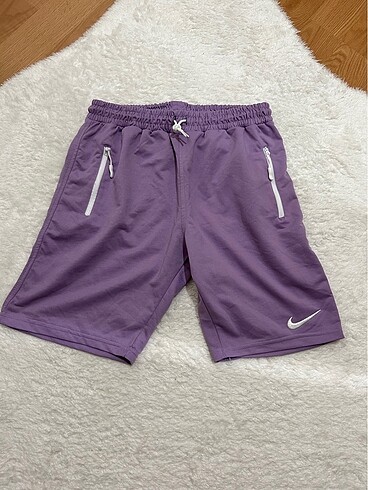 Nike şort