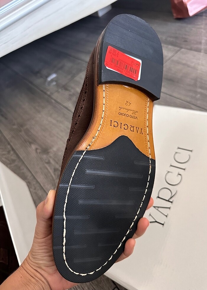 Yargıcı 42 numara erkek - Görsel 4