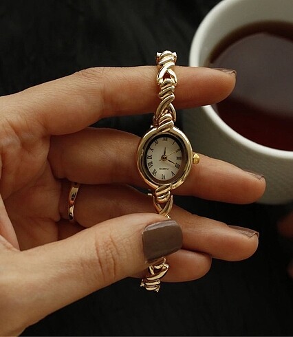 Bayan minimal vintage modeli
