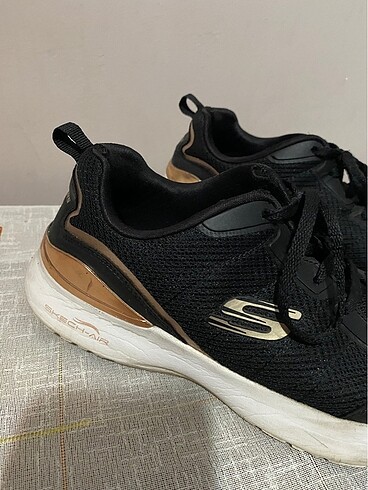 38 Beden Skechers Spor Ayakkabı