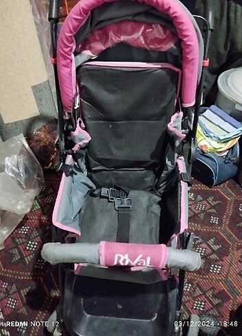 Diğer Bebek arabasi