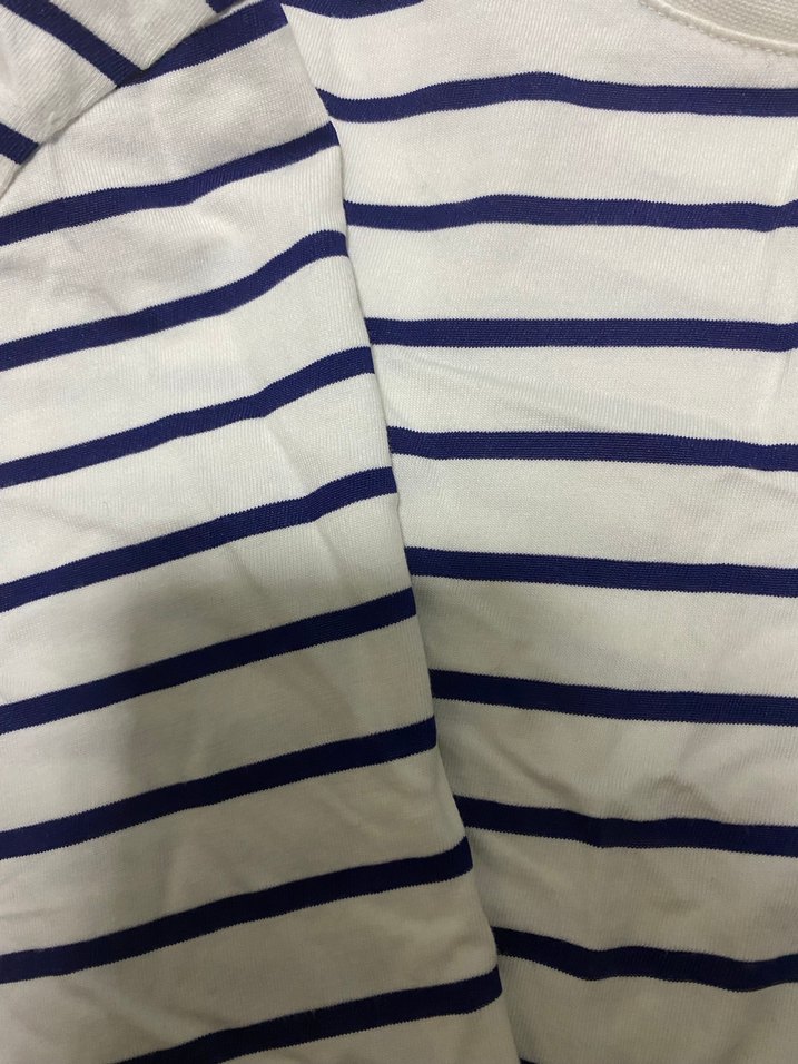 Lacivert beyaz çizgili oversize crop - Görsel 4