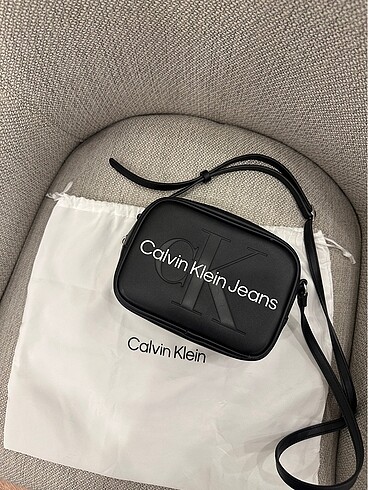 Calvin Klein Jeans Çanta