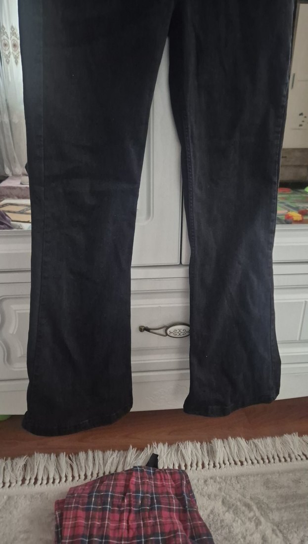 Kadın Siyah Midi Denim Pantolon - Görsel 2