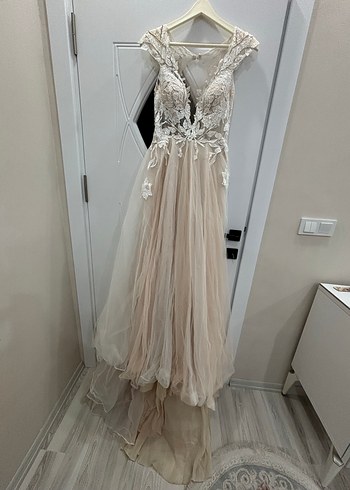 Bej Bohem V Yakalı Uzun Gelinlik - Görsel 3