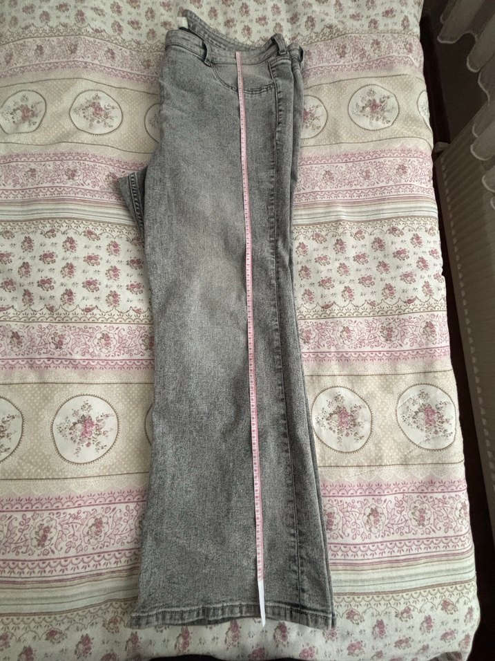 H&M İspanyol paça jean - Görsel 3