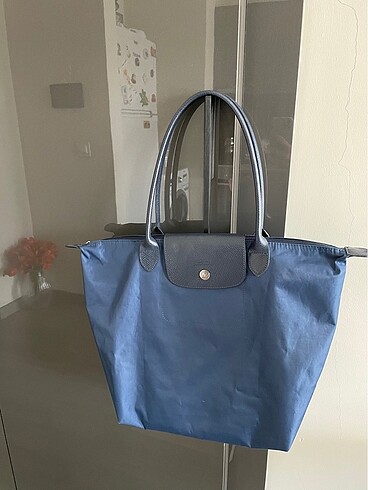 Longchamp çanta büyük boy