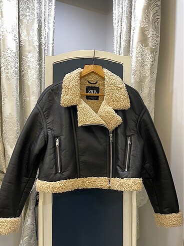 Zara ZARA Deri Kürklü Crop Biker Ceket