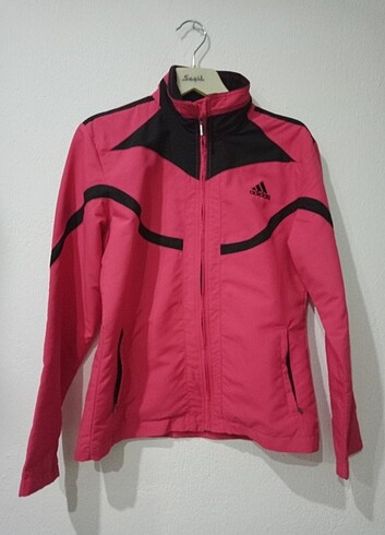 Orjinal adidas paraşüt kumaş eşofman takımı.