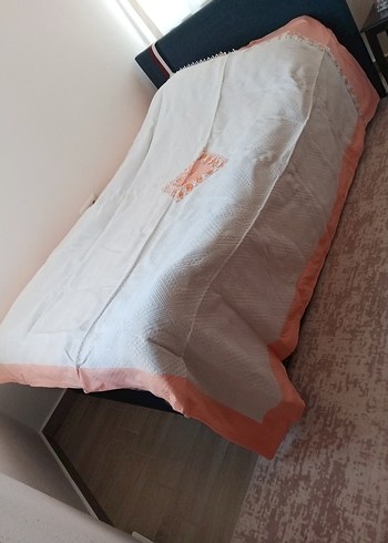 Nakışlı pike takımı - Görsel 2