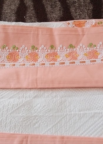 Nakışlı pike takımı - Görsel 7