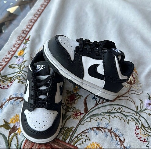 Nike NIKE (orjinal)