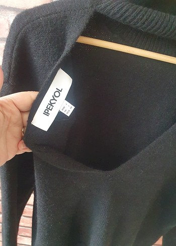 Siyah Boğazlı Örgü Kadın Kazak - Görsel 4