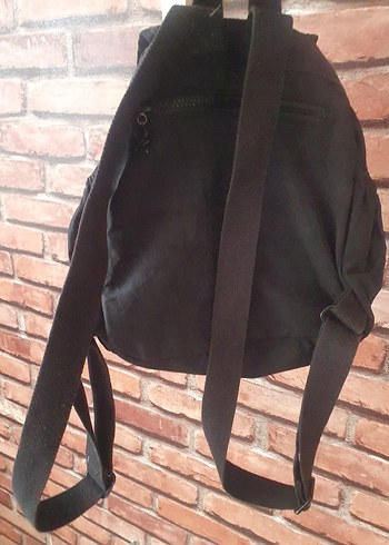 Siyah Kemerli Kadın Sırt Çantası, Benetton marka - Görsel 3