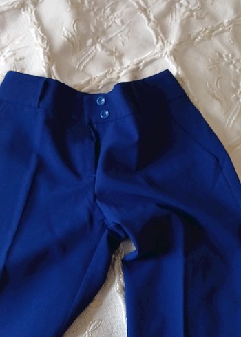 Kadın Parlak Mavi Pilili Kumaş Pantolon - Görsel 2