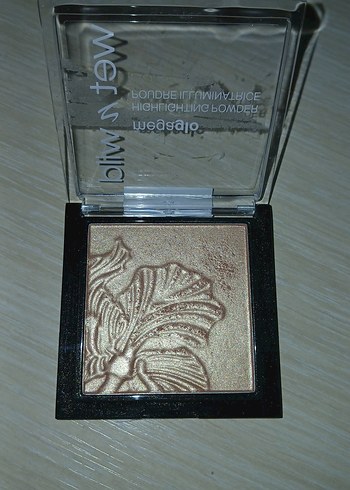 Wet n wild Wet n Wild Megaglo Aydınlatıcı Pudra