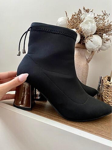 Kalın Topuklu kumaş bot - Görsel 5