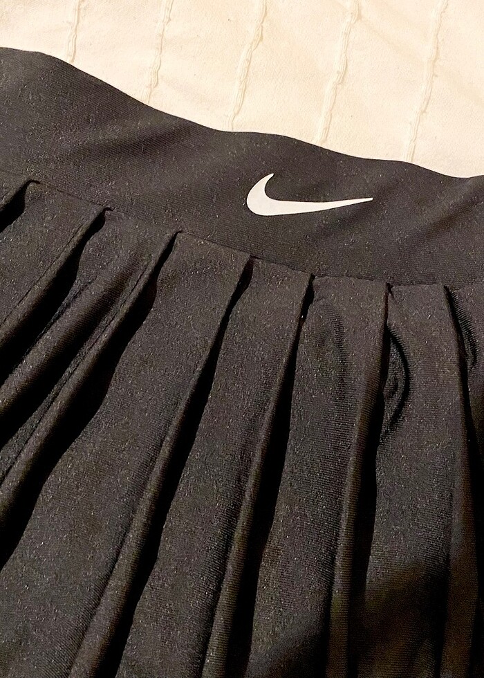 Nike pileli şortlu tenis eteği S beden - Görsel 4