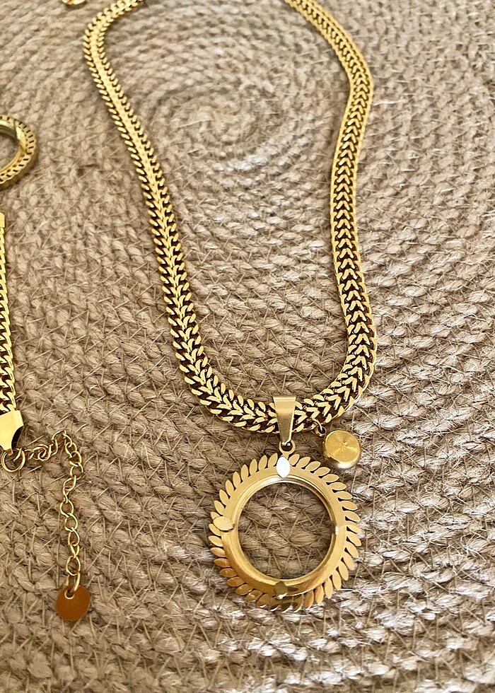 Çeyrek Altın Koymalık Lüx Çelik Kolye Seti - Görsel 3