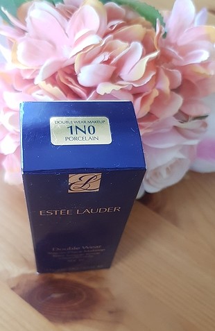 Estee Lauder este lauder
