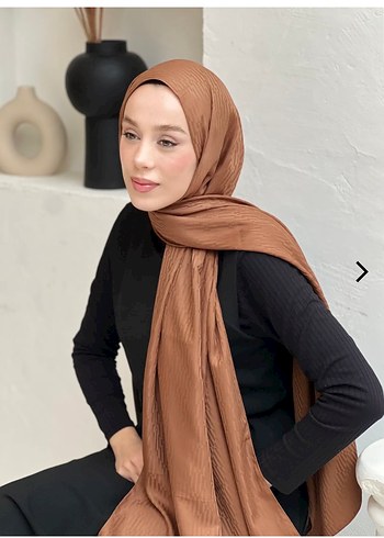 Kahverengi Jakar Kadın Şal - Görsel 2
