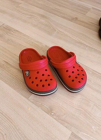 Crocs terlik