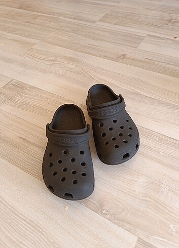 Crocs terlik
