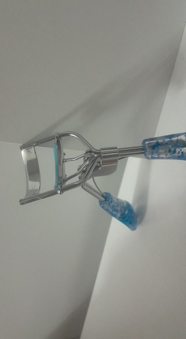 Gece mavisi Kirpik Kıvırıcı - Görsel 3