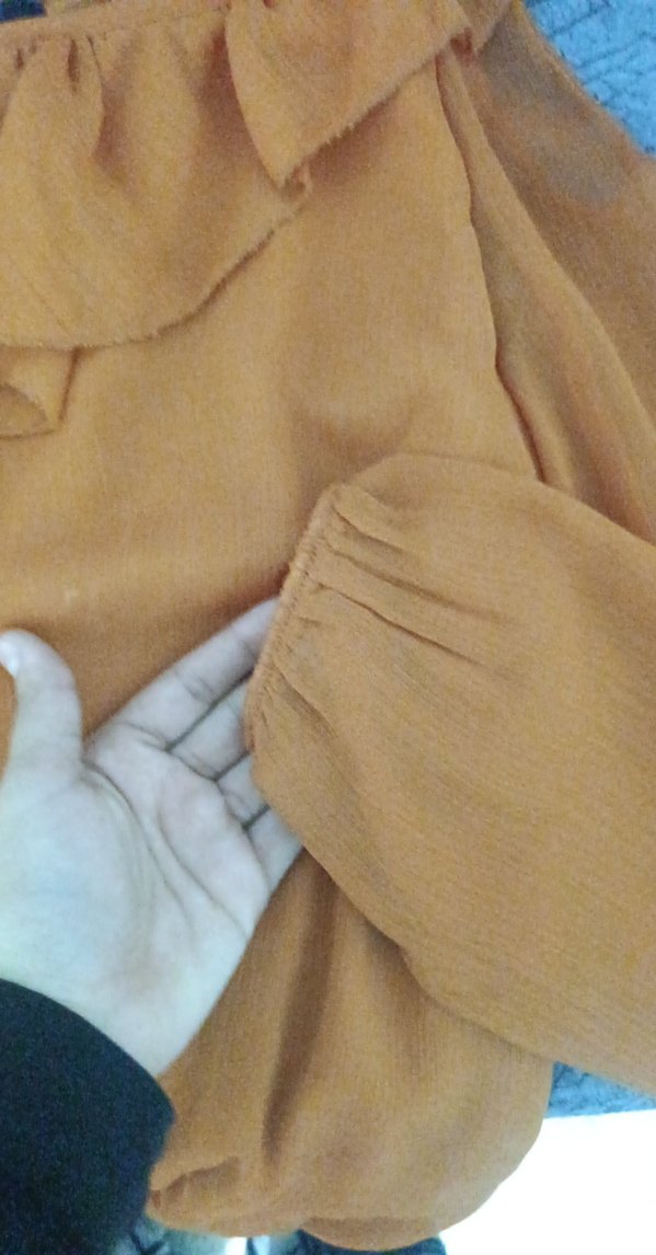 Sarı Fırfırlı Uzun Kollu Bluz - Görsel 2