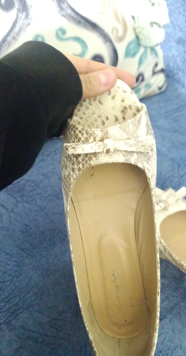 Bej Yılan Desenli Dolgu Topuklu Kadın Sandalet - Görsel 3