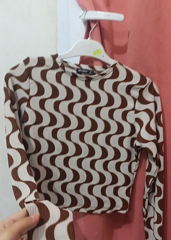 Kadın Kahverengi Dalgalı Desenli Bluz - Görsel 3