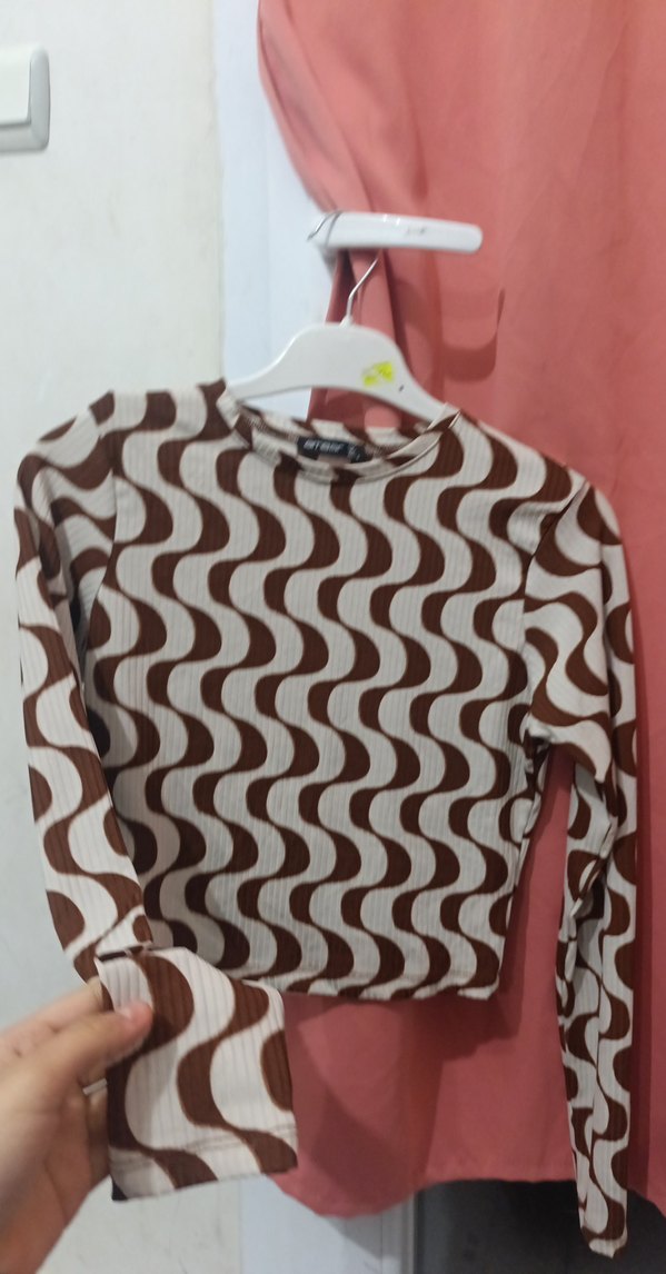 Kadın Kahverengi Dalgalı Desenli Bluz - Görsel 3