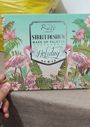 Renkli Flamingo Temalı Göz Farı Paleti - Görsel 4