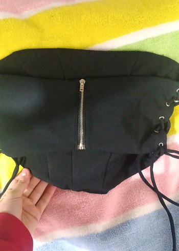 Siyah Gotik Kayışlı Straplez Bustiyer - Görsel 4